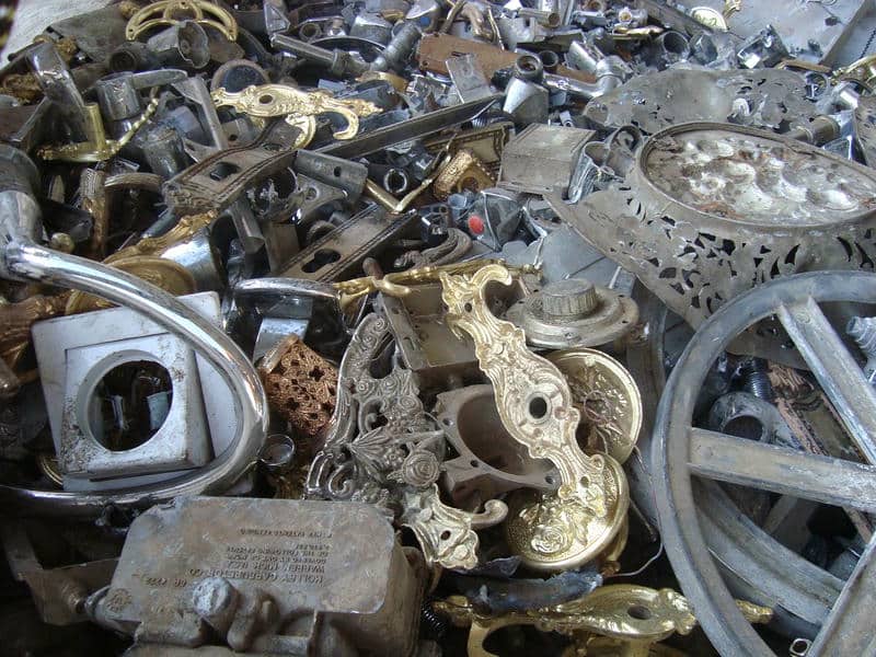 Şişli Hurdacı | Adresten Hurda Alımı - metal detay